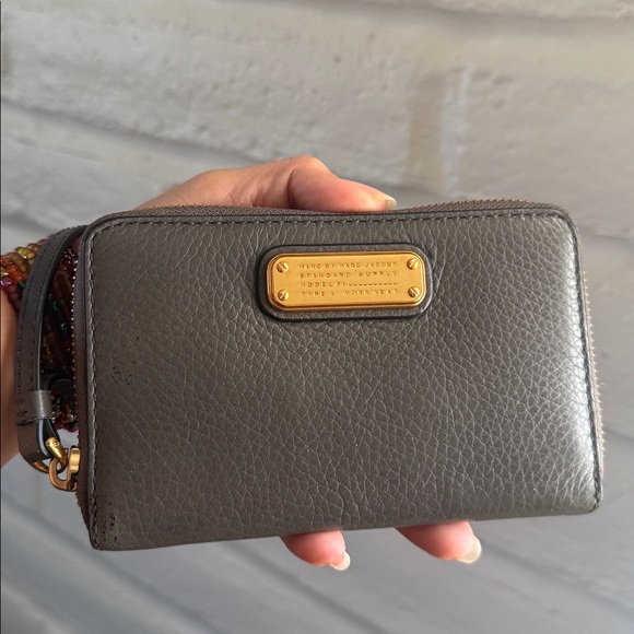 Marc by Marc Jacobs Black Leather Wristlet - Picture 5 of 17